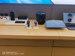 -华为智能生活馆(上海金桥国际商业广场)