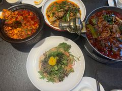 -万重锦·人文川菜馆(骡马市店)