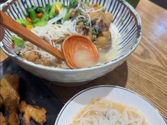 -鲜越鲜鱼粉(财富购物中心店)
