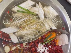 -沸炉重庆老火锅(军事博物馆店)