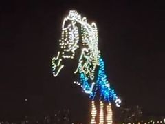 -东港音乐喷泉广场