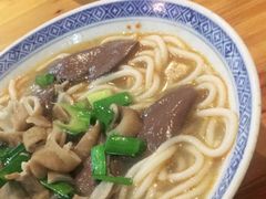 -锦泓老字号猪脏粉(东联大厦店)