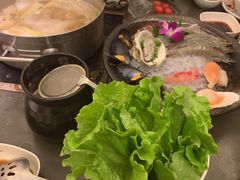 -捞王锅物料理(上海世茂广场店)