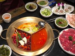 三味儿锅底-周师兄大刀腰片火锅(洪崖洞旗舰店)