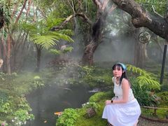 -Chom Cafe and Restaurant