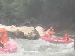 -雅鲁激流探险漂流