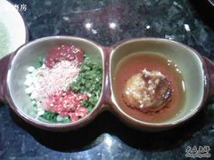 特制料+香油料双拼-王家渡火锅店(棕榈泉店)