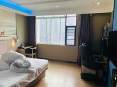-网鱼电竞酒店(广州东圃天河珠村地铁站店)