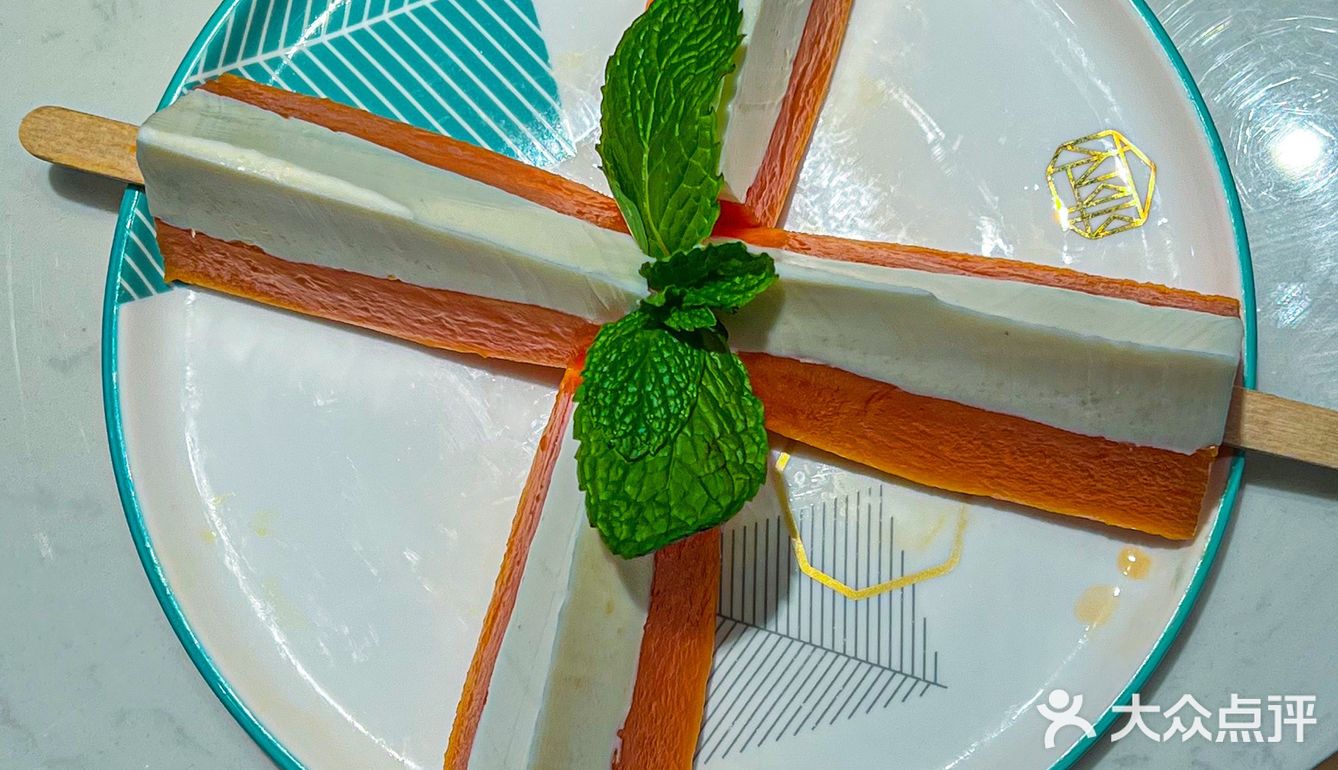 满是胶原蛋白的椰子鸡，这汤也太好喝了吧！