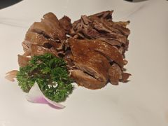 荣昌卤白鹅-三生三味密宗川菜·江景餐厅(来福士店)