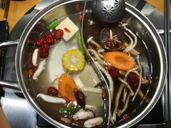 -呷哺呷哺 黄金牧场 (盛世天骄店)