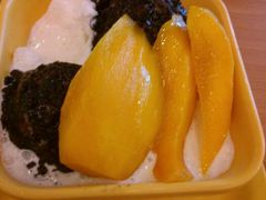 芒果白雪黑糯米甜甜-满记甜品(优客百盛店)