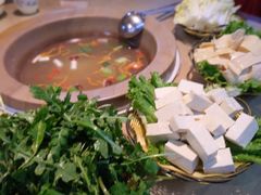 特色石锅鱼-静和鱼庄