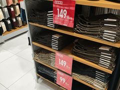 -优衣库(上海正大广场店)