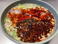 -臻老板牛肉面(光华路SOHO店)