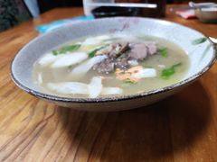 羊肉汤-胡同彭家老铺 新疆拉面