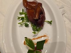 脆皮乳鸽-扬州狮子楼·非遗淮扬菜(总店)