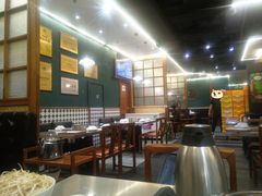 大堂-胡须佬鸡煲四季火锅店(石厦西村直营店)