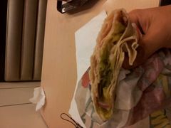 材料多到包不住的百味卷……-赛百味SUBWAY(长宁龙之梦店)