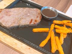 -必胜客(白广路店)