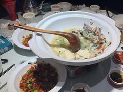 -老傅家湘潭水煮活鱼店(众一国际店)