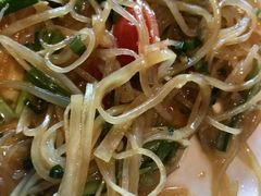 -香巴拉云南餐厅(华莱坞店)