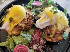 疯狂手撕牛肉班尼迪克蛋-The Rug Cafe(王府中环店)