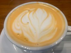 -Chom Cafe and Restaurant