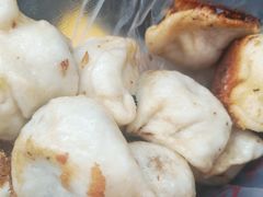 -依云煎包店