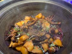 -山河屯铁锅炖(哈西站店)