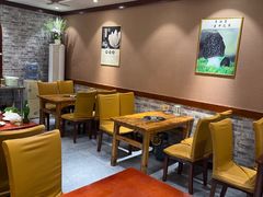 -菌之家·专业纯野生菌火锅·特色炒菌