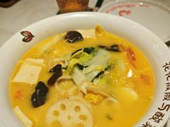-渝是乎酸菜鱼(龙旗购物中心店)