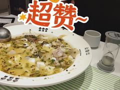 -渔语鱼新川菜Bistro(万象天地店)