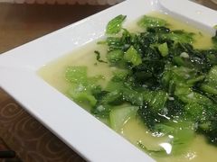 -粤盛海鲜平价店(洛溪食街店)