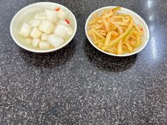 -丫丫桂林米粉(学府店)