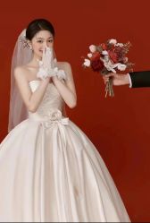 -拾年·定制婚纱摄影