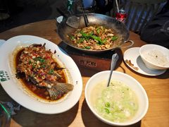 -费大厨辣椒炒肉(万家丽一店)