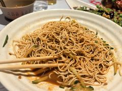 -肥肥虾庄·金牌油焖大虾(杨园滨江时代walk店)