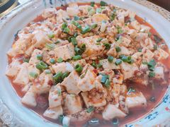 -黄桷树曹家私房菜(江与城店)