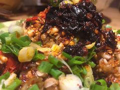 -拈签一笑黄牛肉辣卤串串