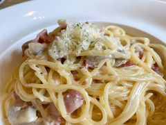 奶油培根蘑菇意面-UPPER KITCHEN(延安路店)