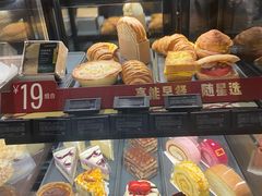 -星巴克(广州淘金路店)