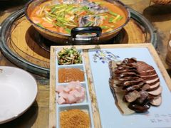 -亮欢寨酸汤鱼(沙冲路店)