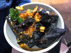 -黑色经典臭豆腐·湖南特产(坡子街店)