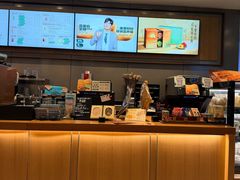-星巴克(青岛火车北站候车大厅店)