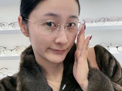 -美式眼镜·授权蔡司.依视路.尼康.豪雅.明月(南翔印象城店)
