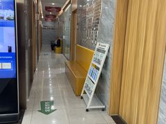 -上海仁爱医院口腔科 · 种植