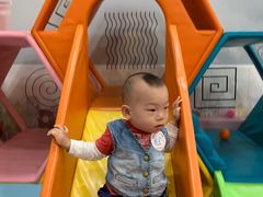 -红黄蓝成长中心(公益西桥校区)