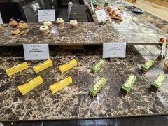 -圣丰索菲特·2 On 988 Café 自助餐厅