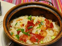 -香巴拉云南餐厅(华莱坞店)